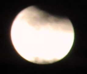 Eclipse lunar e cinquentenário da Apolo XI