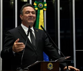 Lucas Barreto pede a Bolsonaro que revogue decreto que criou a Renca