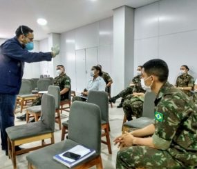 Militares do Exército recebem treinamento para atuar no enfrentamento ao coronavírus no Amapá
