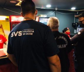 Covid – Vigilância está autuando e interditando bares e restaurantes que descumprem o decreto