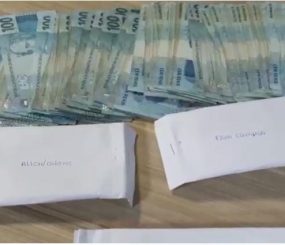 Motoqueiro é preso com R$ 19 mil e anotações referentes a um candidato