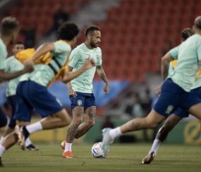 Copa – Recuperados, Neymar e Danilo participaram hoje do treino