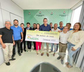 Prefeitura de Macapá repassa R$ 1 milhão para as escolas de samba